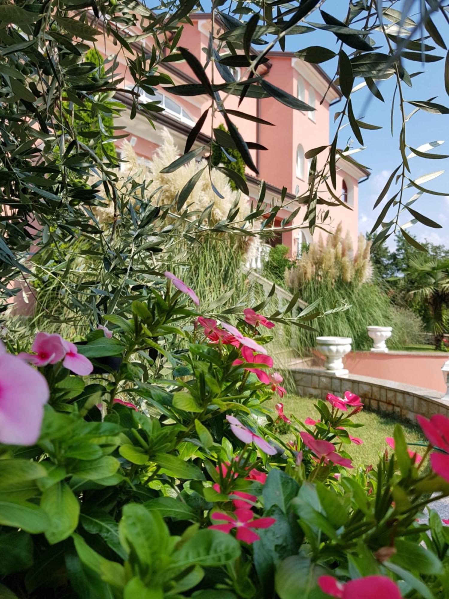 Apartments&Rooms Villa Chiara Krnica Esterno foto