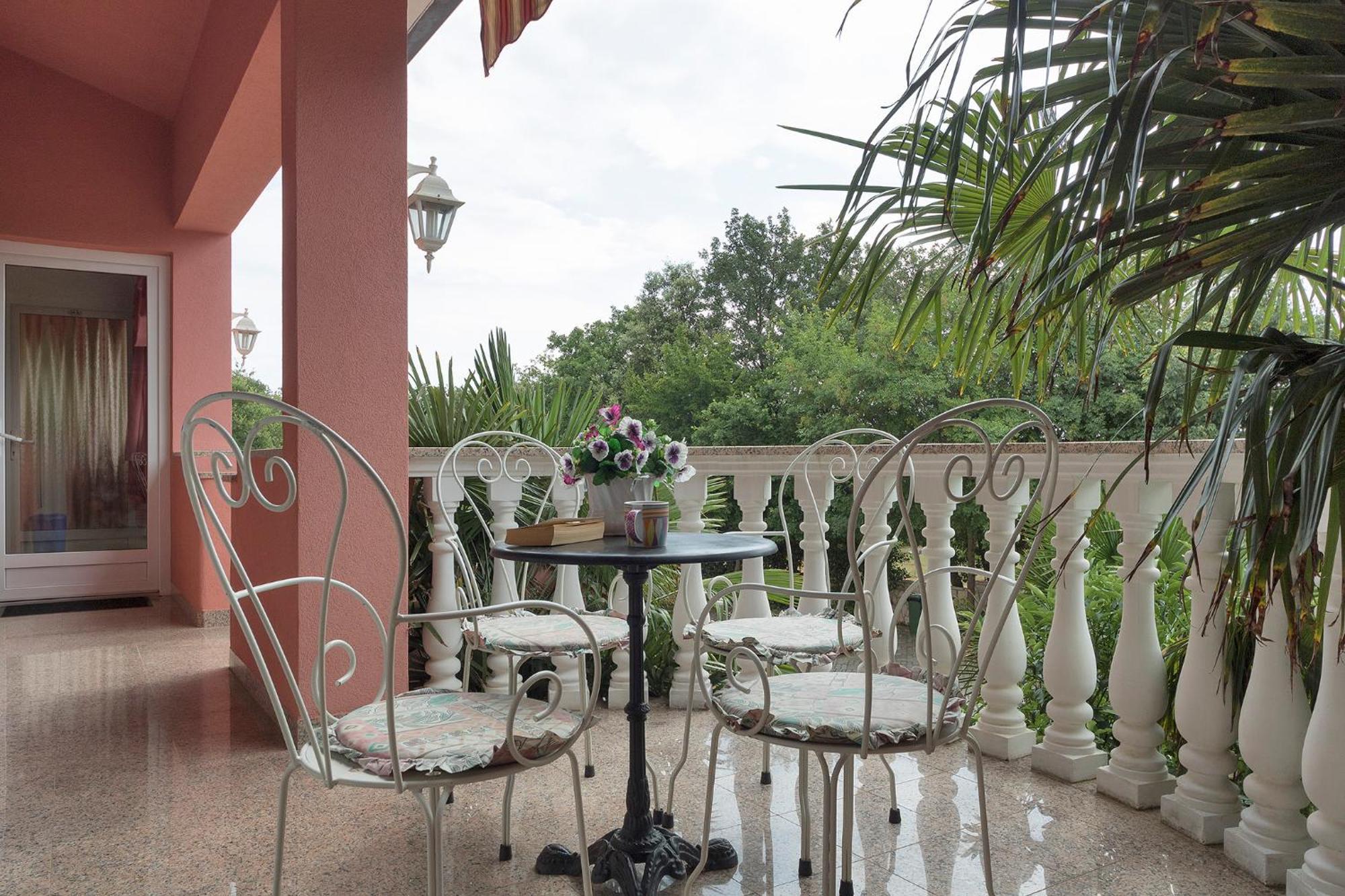 Apartments&Rooms Villa Chiara Krnica Esterno foto