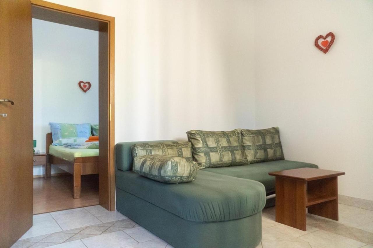 Apartments&Rooms Villa Chiara Krnica Esterno foto